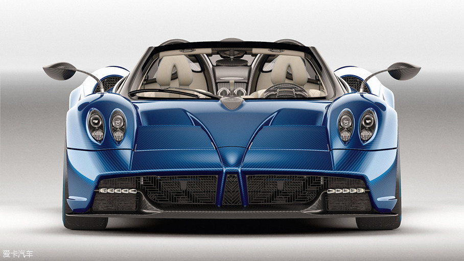 ǰᷢһHuayra RoadsterĹٷͼƬΪHuayra Coupeĳ泵ͣHuayra Roadster6.0T V12˫ѹ