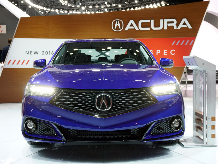 讴歌新款TLX