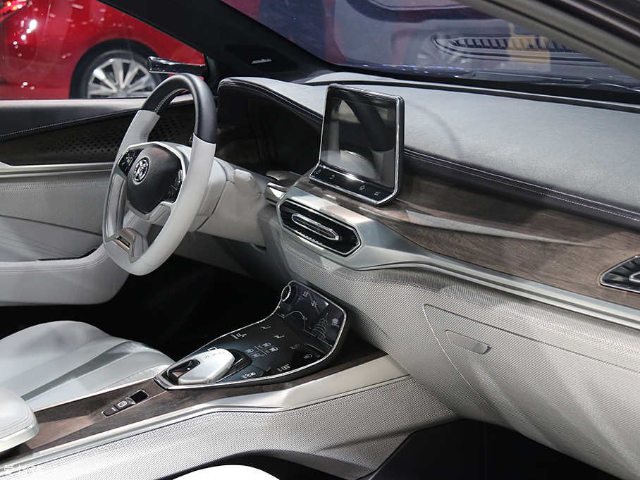 绅宝OFFspace D70概念车