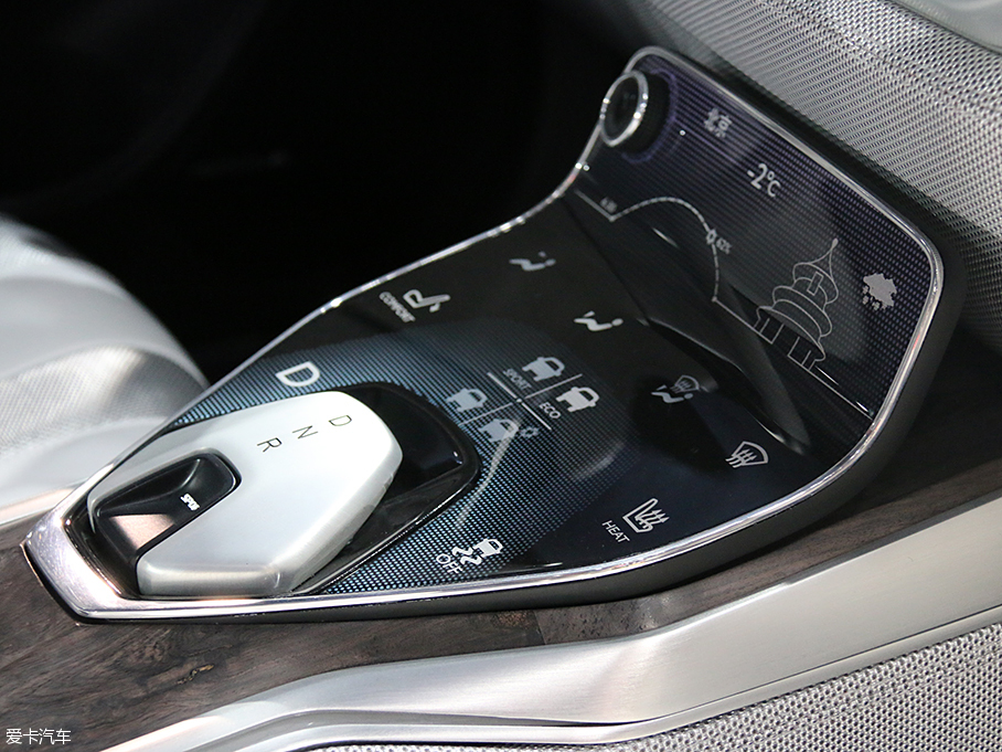 绅宝OFFspace D70概念车