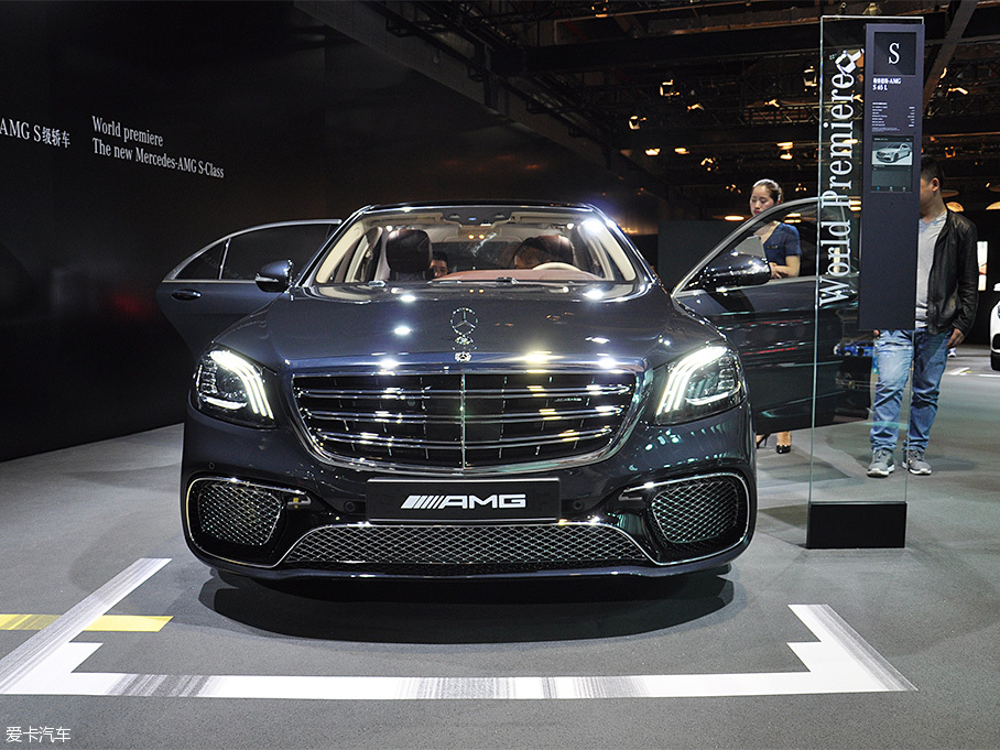 奔驰 AMG S65