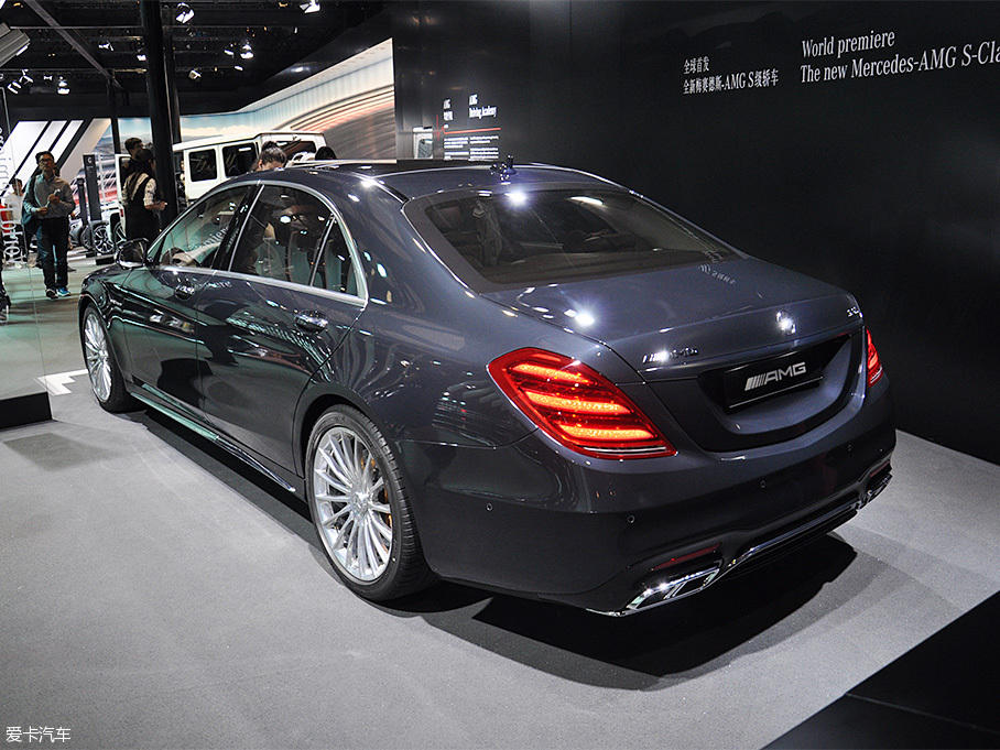 奔驰 AMG S65