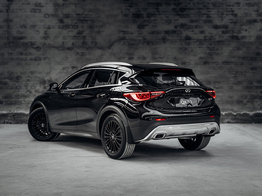 QX30“极夜版”