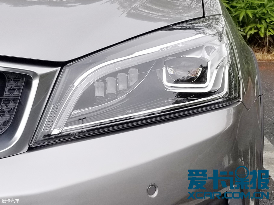 广州车展探馆 跨界SUV吉利S1抢先实拍