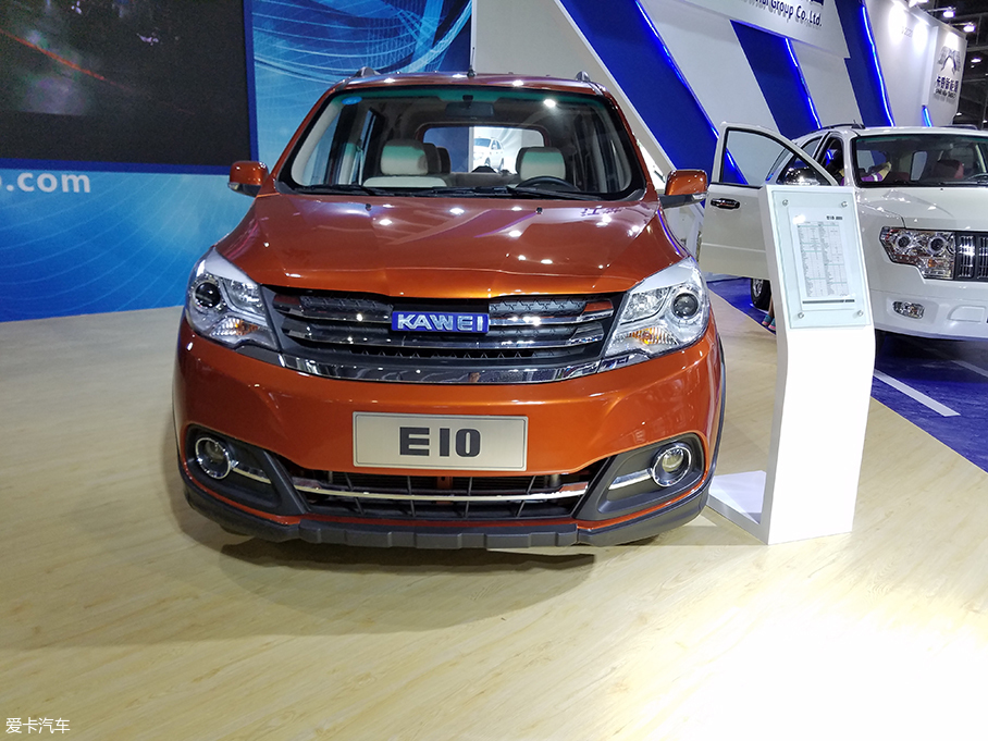 广州车展：卡威全新纯电动MPV E10亮相