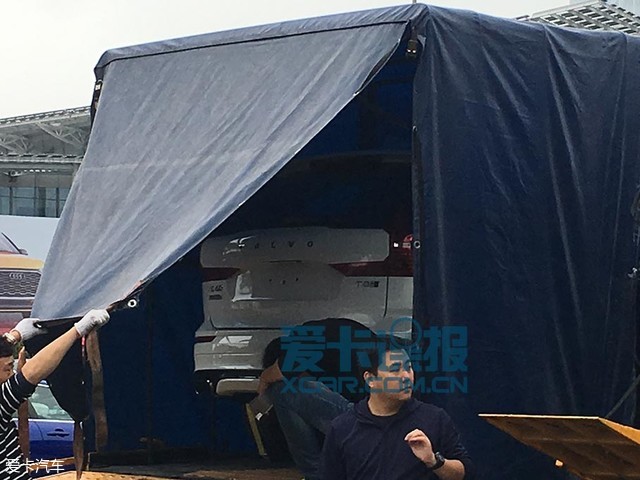 广州车展探馆:全新沃尔沃XC60抢先看 广州车展探馆:全新沃尔沃XC60抢先看