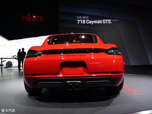 在本届洛杉矶车展上，保时捷718 cayman GTS正式发布亮