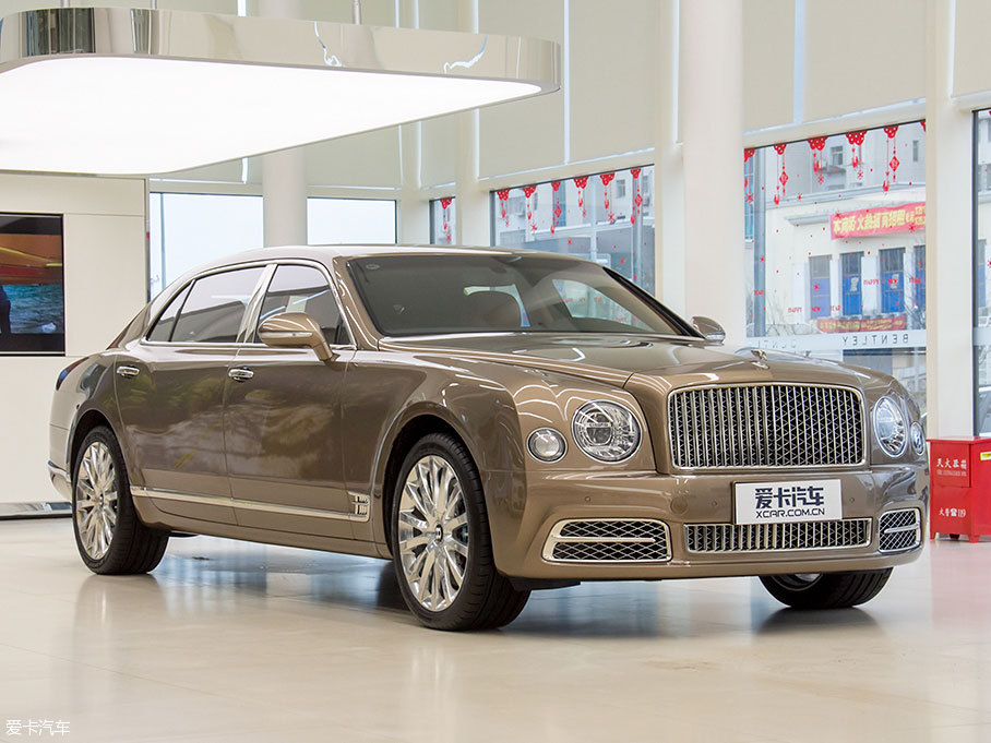 實拍2017款慕尚EWB