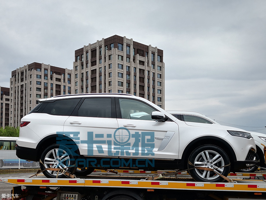 2018北京车展探馆：众泰T800抢先实拍