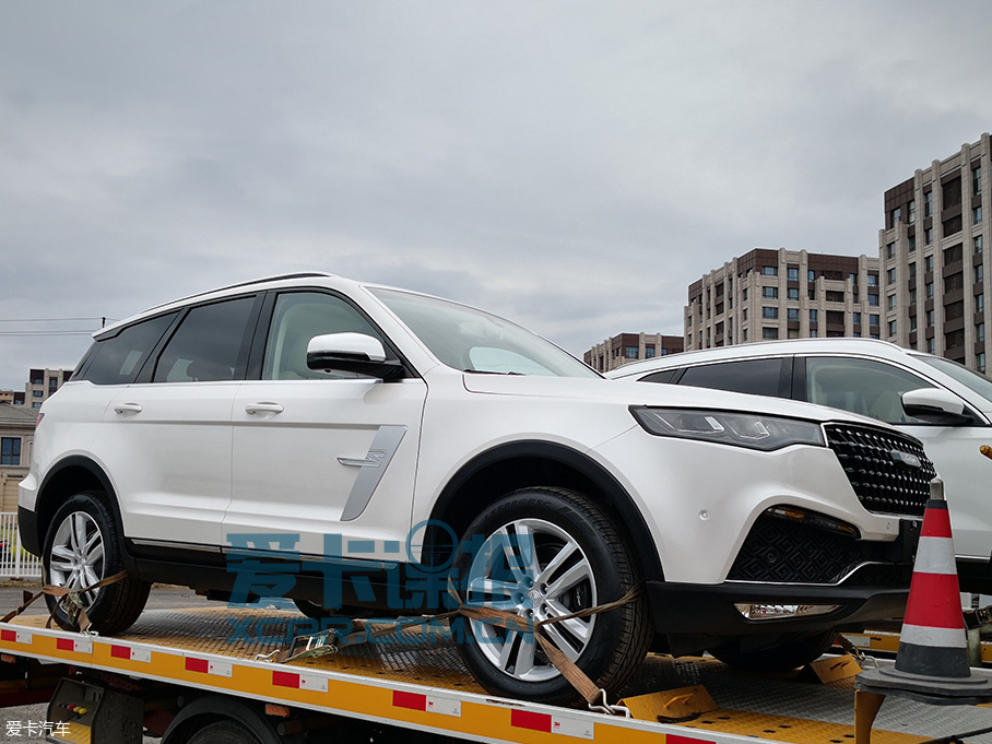 2018北京车展探馆：众泰T800抢先实拍