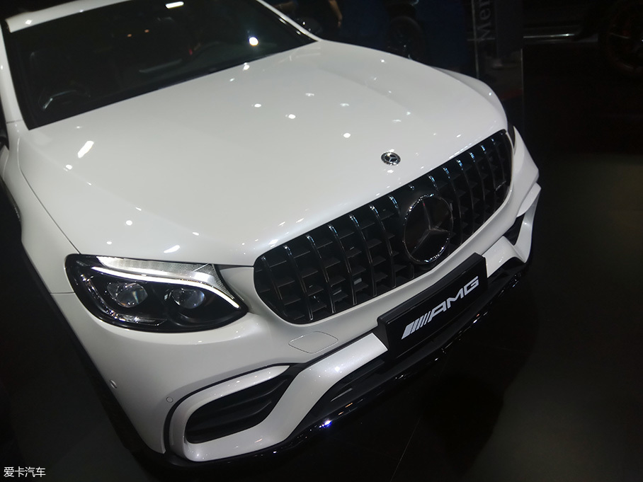 2018北京车展 AMG GLC 63 S轿跑SUV亮相