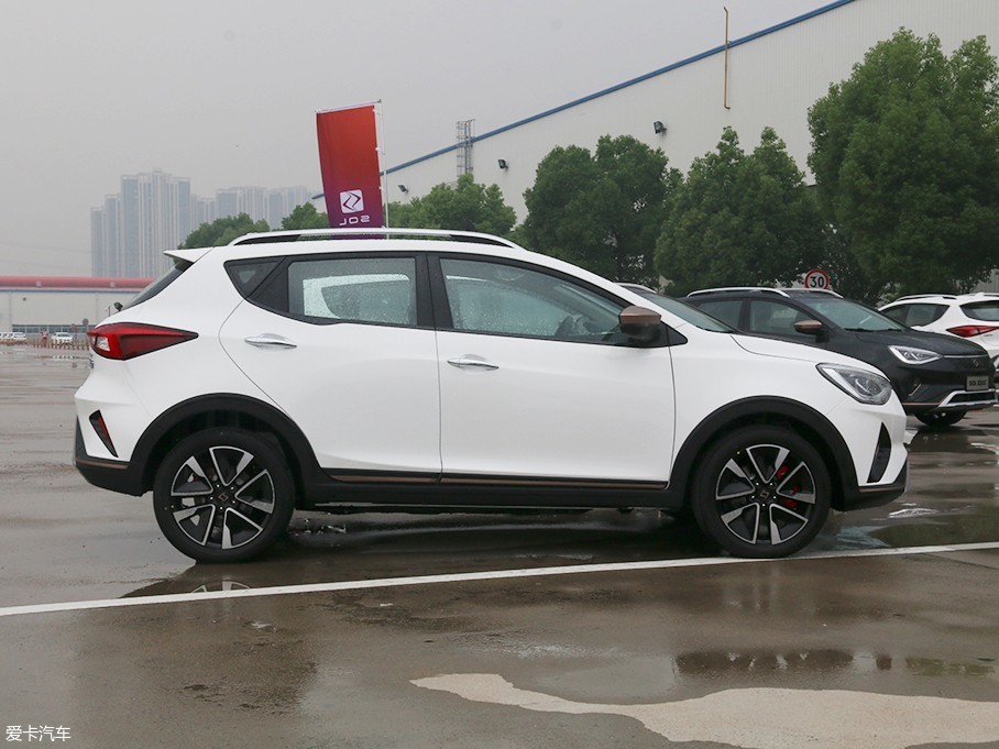 江淮大众首款SUV下线 有望三季度上市