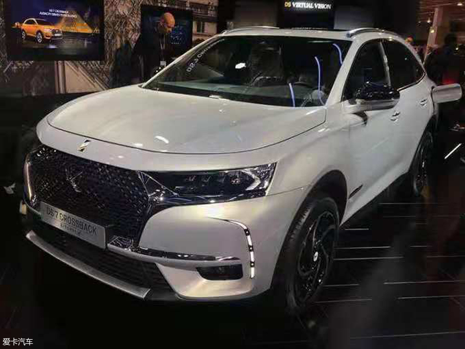 巴黎车展：DS 7 Crossback E-Tense亮相