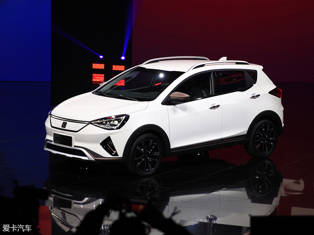 江淮大众纯电动紧凑型suv sol e20x亮相