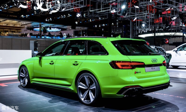 【图文】2018北京车展:全新奥迪RS4 Avant亮相(全文)_爱卡汽车