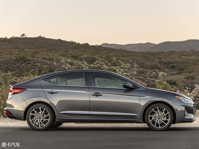 ��ת�����¿��ִ������ع�ͼ ��1.4T��2.0L����