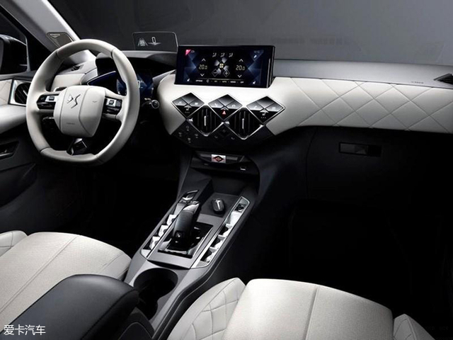 法兰西的浪漫 DS 3 Crossback官图发布