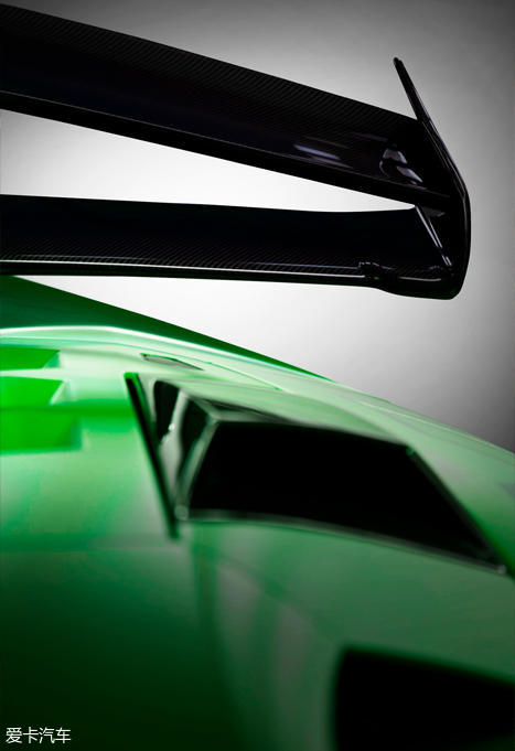 兰博基尼Aventador SVJ 圆石滩车展发布