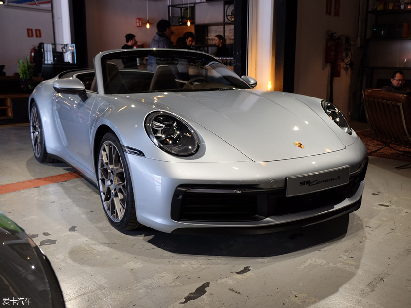 全新保时捷911 Cabriolet（敞篷版）