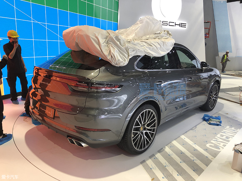 2019上海车展探馆 Cayenne Coupé实拍图