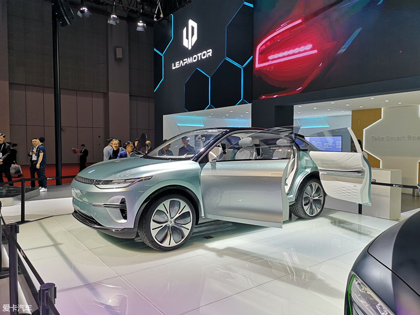 2019上海车展：零跑C-more概念车发布