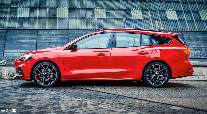 新福克斯ST旅行版官图 兼顾实用与性能