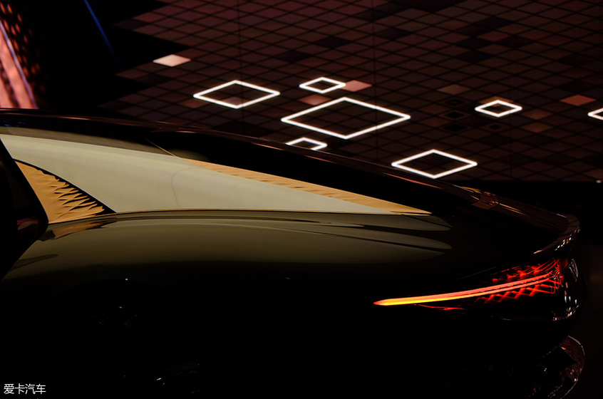 宾利EXP 100 GT概念车亮相 极致的奢华