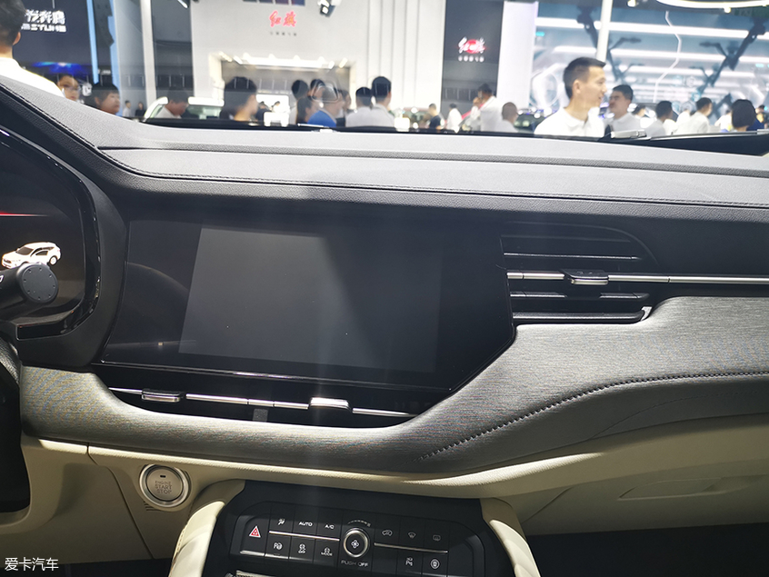 2019成都车展:2020款哈弗F7正式亮相 2019成都车展:2020款哈弗F7正式亮相