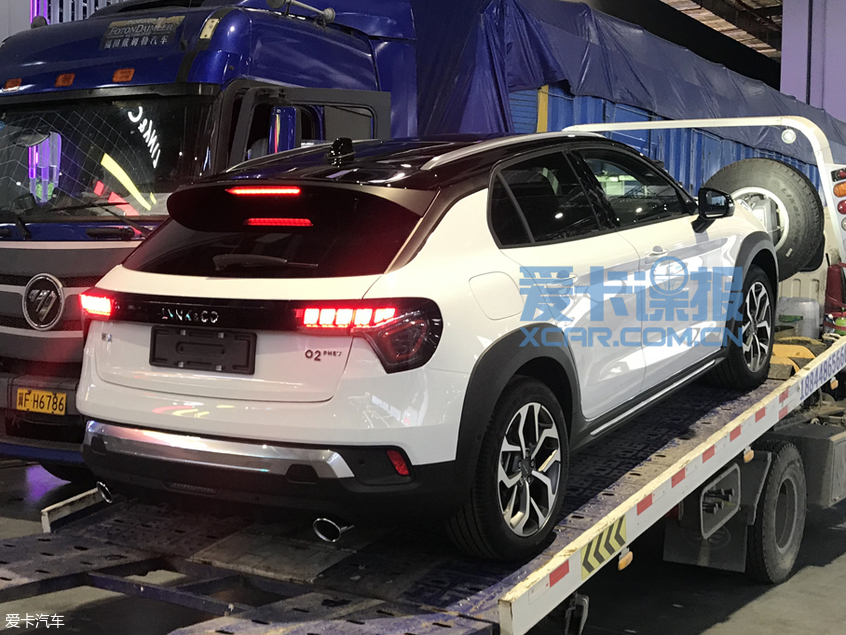 上海车展探馆：领克02 PHEV实车抢先看