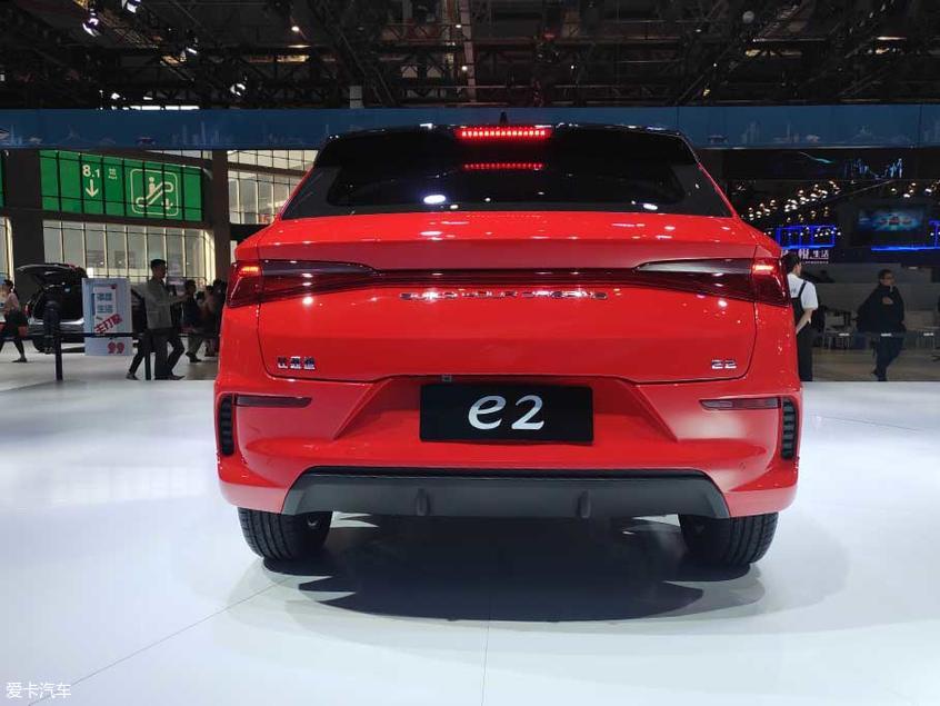 2019上海车展：比亚迪e2车型正式发布