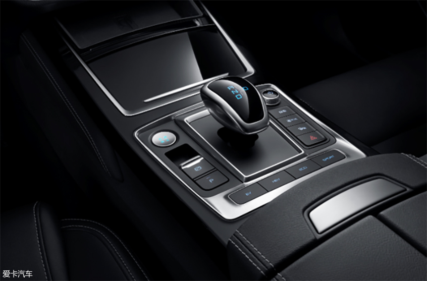 秦Pro DM超能版82km续航版 售16.99万起