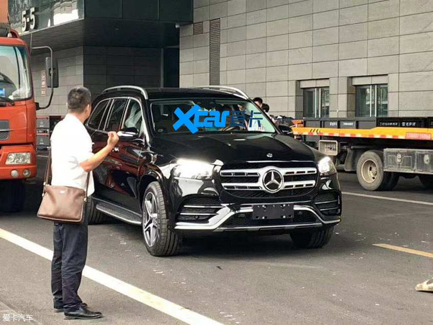 新一代奔驰GLS