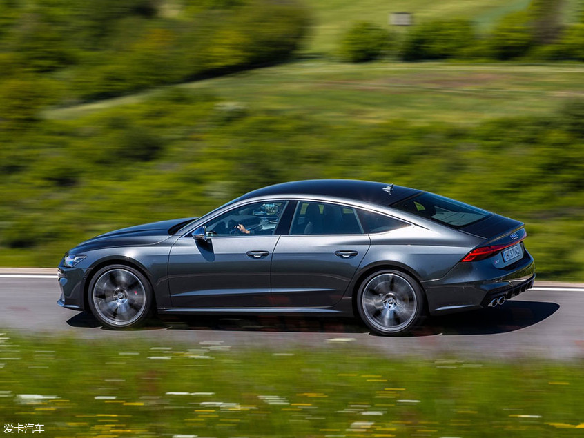 全新一代奥迪S7