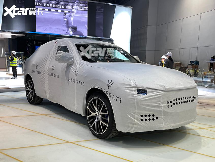 上海车展探馆:玛莎拉蒂levante hybrid