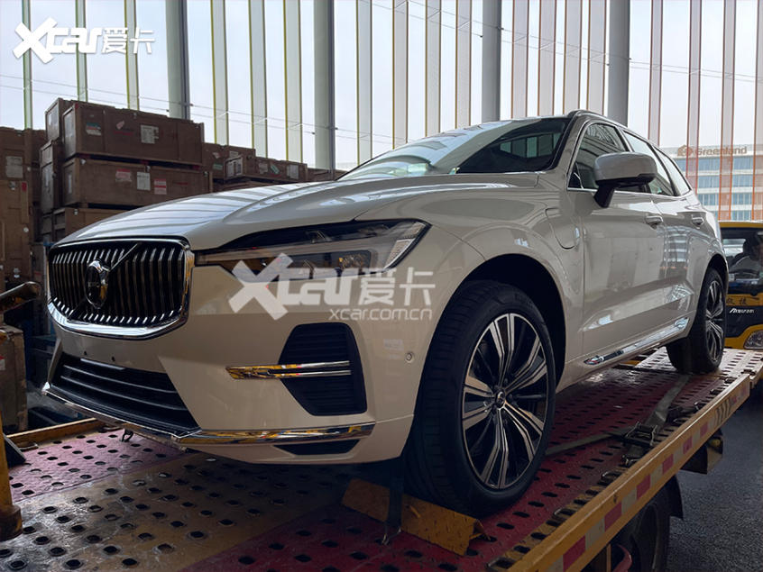 2021上海车展：新款沃尔沃XC60正式发布