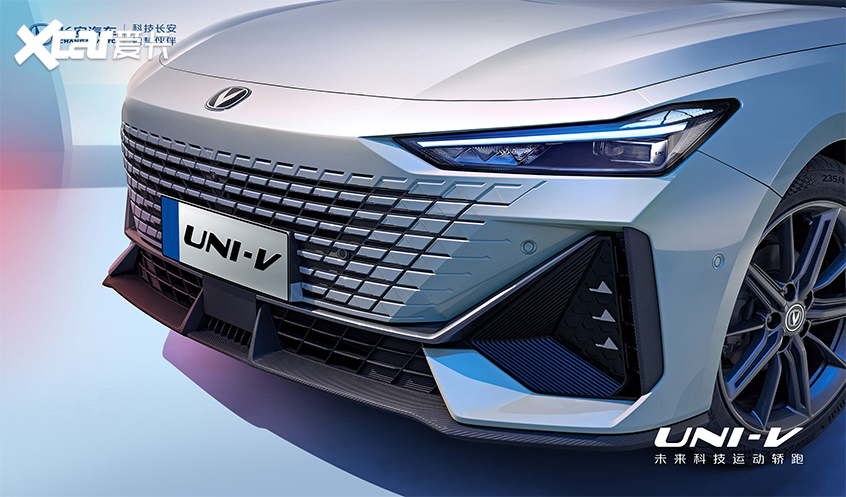 长安UNI-V正式发布 UNI系列首款轿车