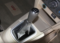 奇瑞汽車 2011款奇瑞E5