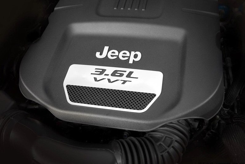 գJeepƷʢ2011ʢУ2012Jeepڹ״ǳҲ־JeepƷйгȫϵƷĸ¡⣬JeepٷҲȫ´ŵSRT8ڽݳչʽҸÿͽڡ2011Jeep...