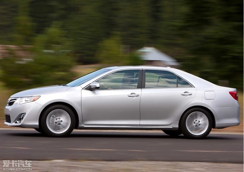 գһ(Camry)ݵ˹ﱱܲʽࡣͬʱ﹫˾¿ļ۸żĿLۣ760Ԫ˷ѣΪ22715ԪԼ14.53ԪLEΪ23260ԪԼ14.88ԪSEΪ...