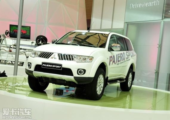 2011916գԭװ޾ʽУۼ36.8Ԫ-39.8ԪУ˶棬ۼ36.8Ԫ棬ۼ39.8ԪΪйĵڶPajero Sport޾ԽҰǿߣճԺʵԡ...