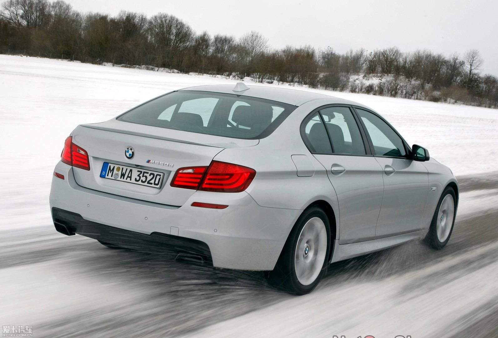 宝马m550d xdrive亮相日内瓦_新闻画册_图库频道_爱卡汽车网