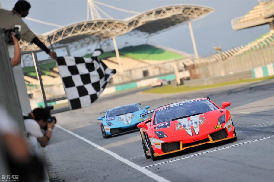 ѩսSuper Trofeoŷ2009꿪ʼٰ2012״ν޵18޳Ӳиѩʿ˹麣Ϻ󶥼ʷϵȫ̱ѩϳ۳ҵ...