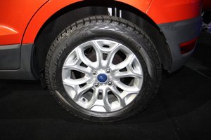 2012款基本型 细节外观