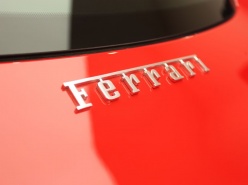 法拉利F12 berlinetta
