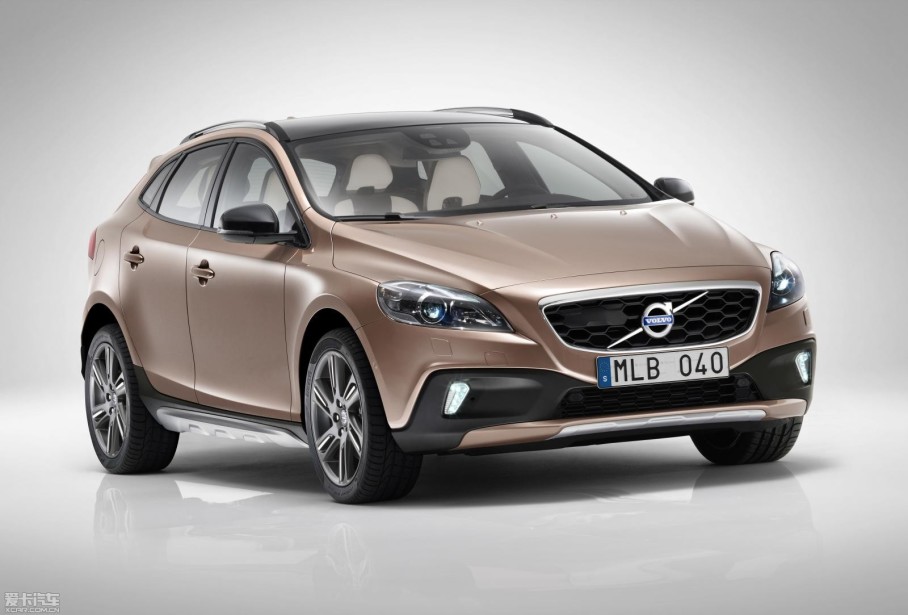 
ջϤֶֽƳ2014V40V40 Cross Country͡ڴµ1.6ĸ׷88kWֵŤ240Nm⣬2014Ϳѡװڰ׿Ϣϵͳƽ̨Sensus Connected Touchһ7Ӣ紥߱...