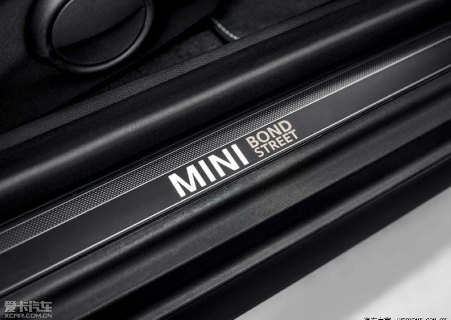 
ǰMINIٷMINI CLUBMAN Bond StreetĹۼۣۼ۷ֱΪ34.538.9Ԫ
 


	
	г
	ۼۣԪ
	
	
	MINI COOPER CLUBMAN Bond Street
	34.5
	
	
	MINI COOPER SCLUBMAN Bond Street
	38.9
	
	
	Ʊ www.xcar....