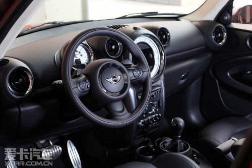 MINI PACEMAN