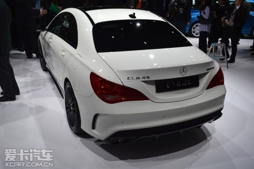 奔驰CLA45 AMG