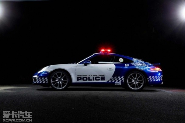 保时捷911 Carrera警车