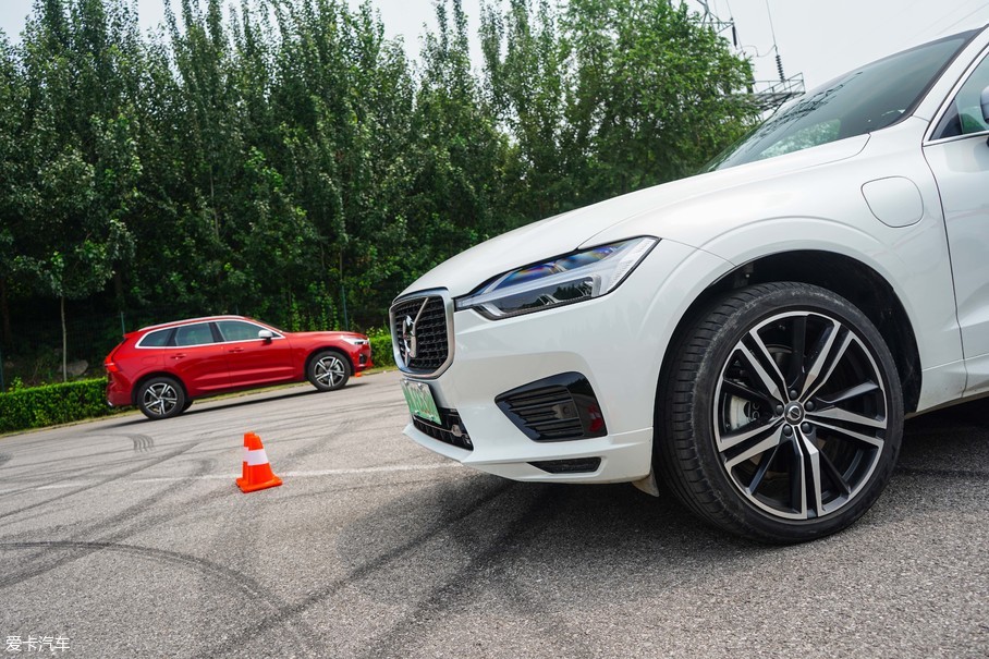 XC60